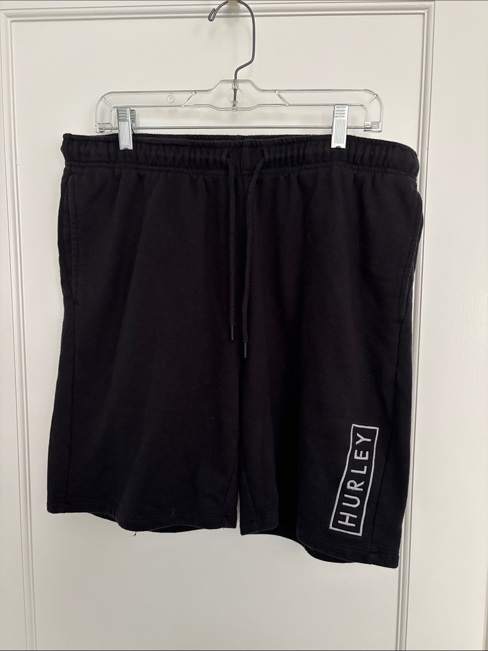 Hurley Black Men's Athletic Logo Shorts